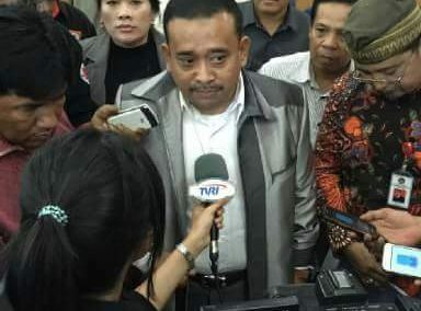 Ketum BPI KPNPA RI : Aksi Doa Bersama Dan 1000 Lilin Di Mapolda Sumut, Bukti Masyarakat Cinta Polisi