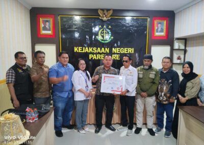 Kejari Parepare Dinilai Terbaik, Terima Penghargaan dari BPI KPANPA RI